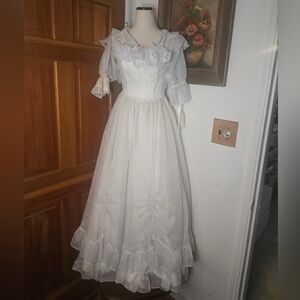 Gunne Sax Vintage Elegant White Women's Wedding Dress Size 5